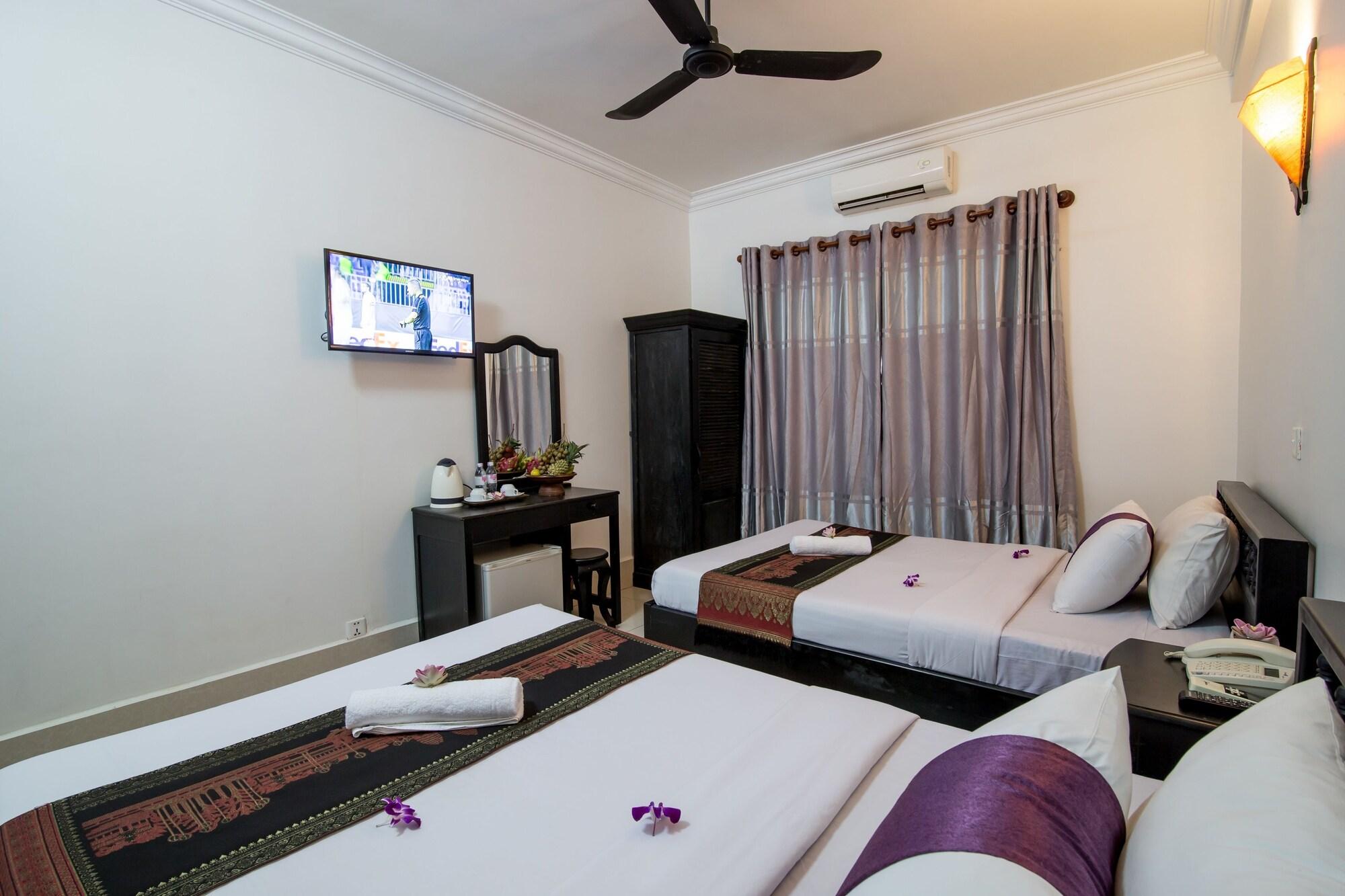The Unique Angkor Villa Siem Reap Exterior photo