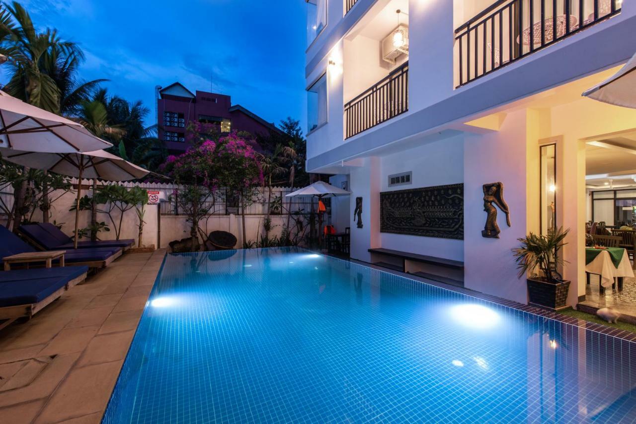 The Unique Angkor Villa Siem Reap Exterior photo