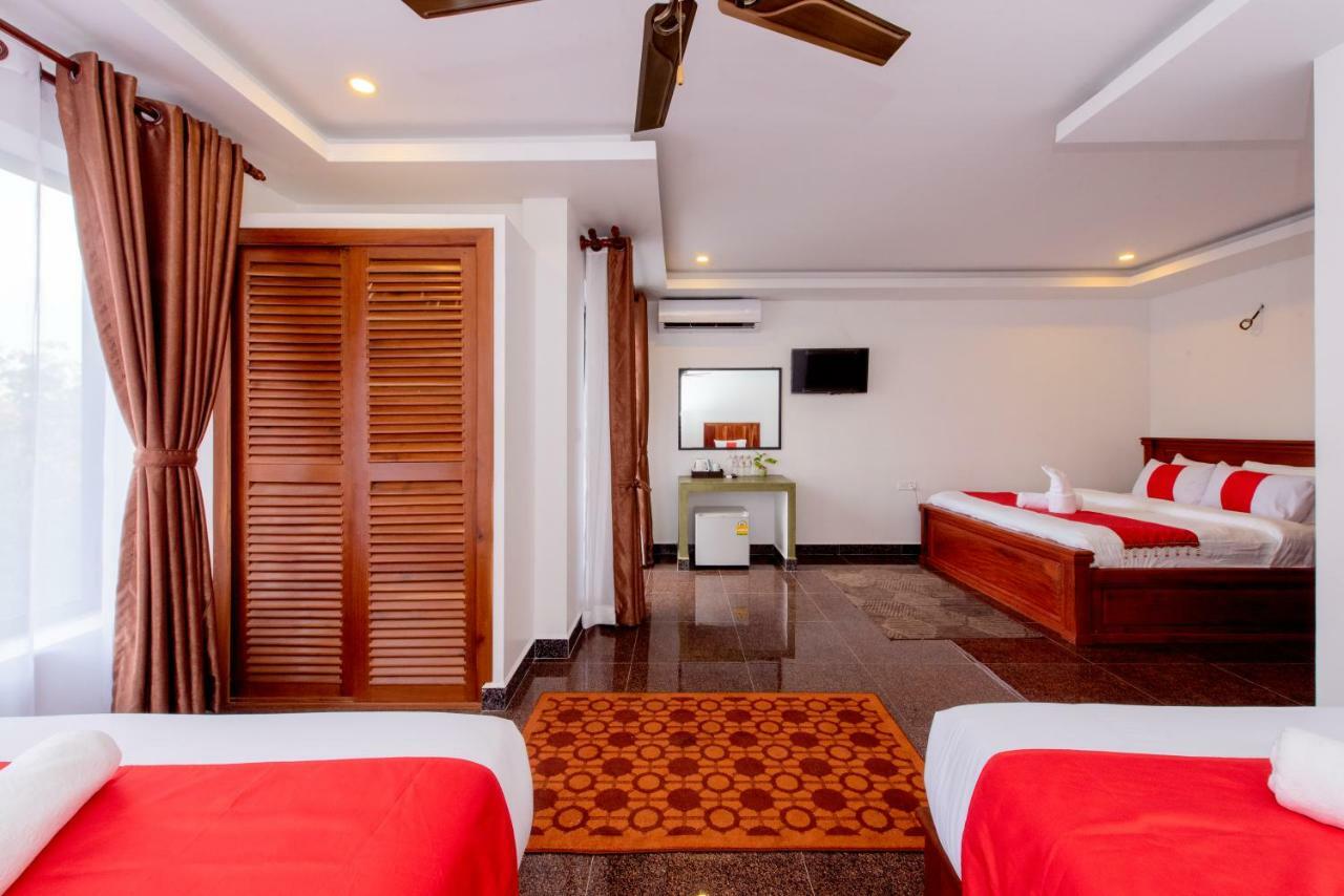 The Unique Angkor Villa Siem Reap Exterior photo